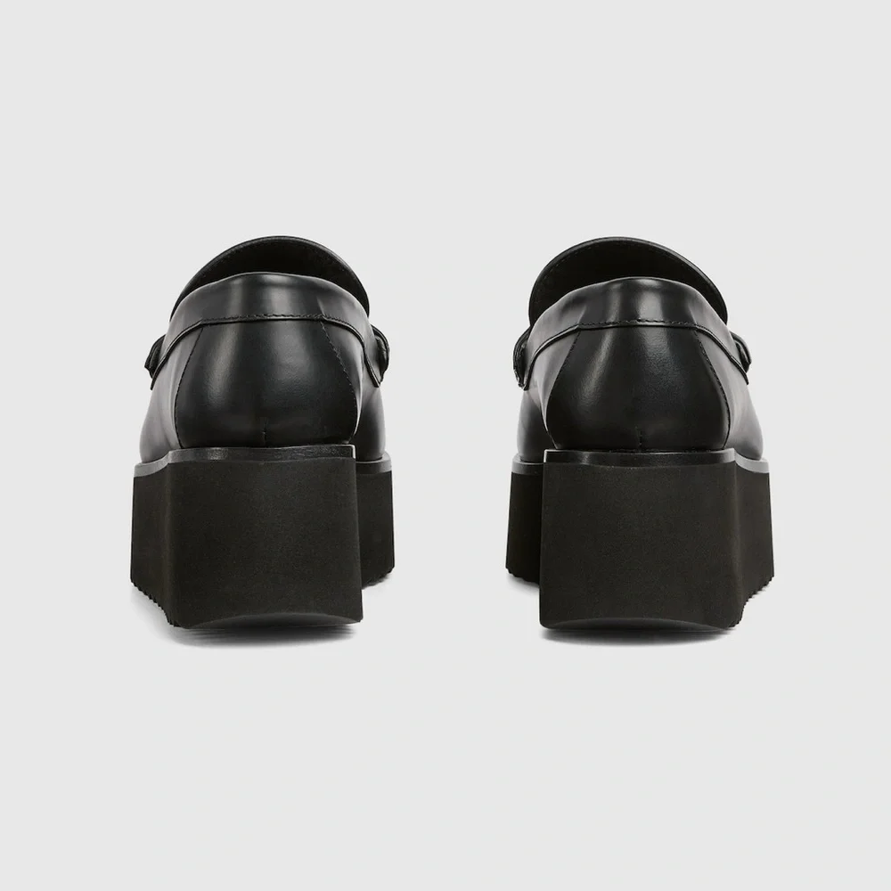 Gucci Black Platform Leather Loafers with Gold Emblem - Women - Picture 4 of 9